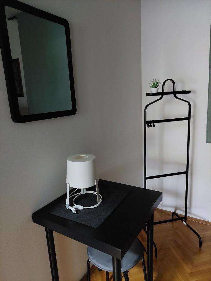 Apartman Hana Apartment Dreznik Grad Exterior photo